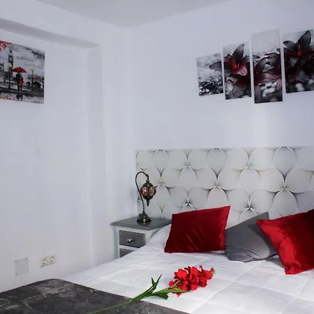 H Juan Vendégház Marbella