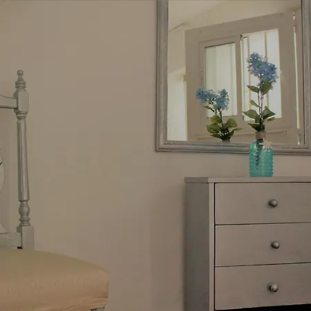 H Juan Vendégház 2*