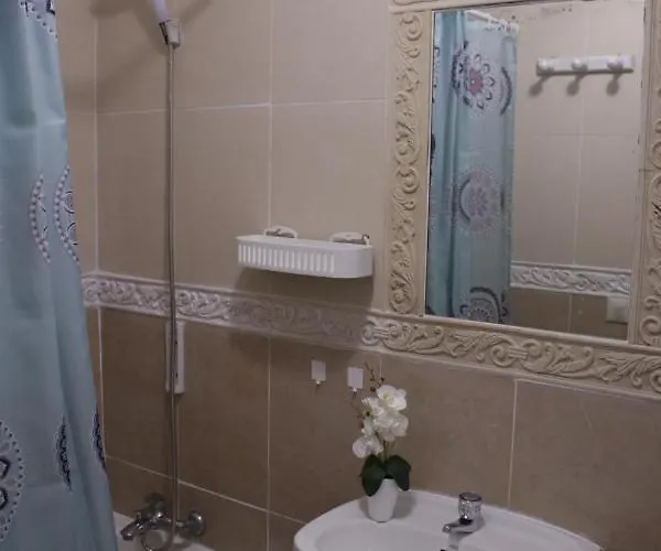 H Juan 게스트하우스 2*