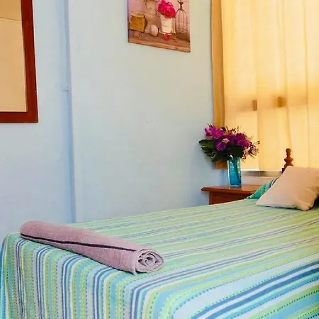 בית הארחה H Juan 2*